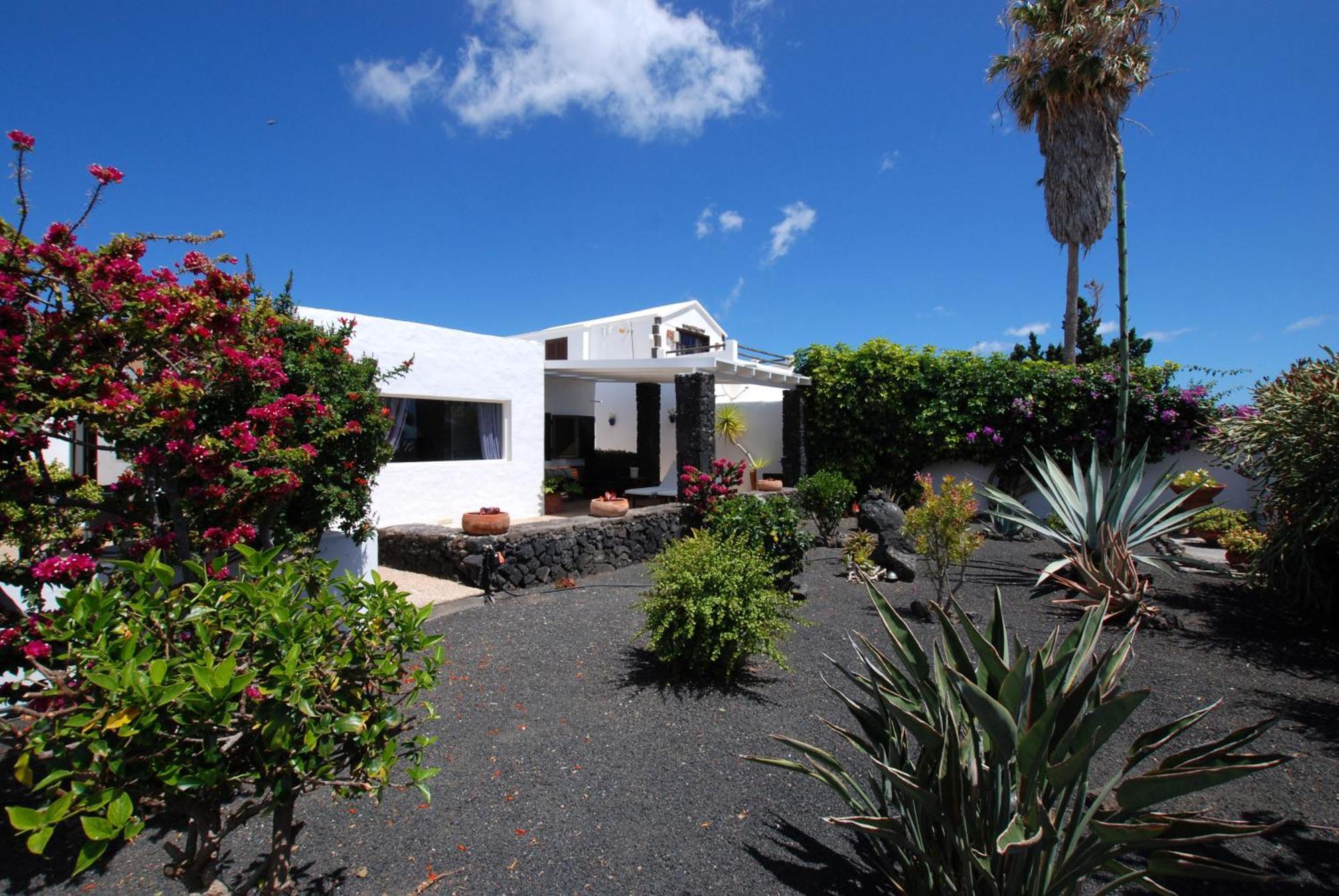 Villa Casa Azmira Del Mar à Guatiza Extérieur photo